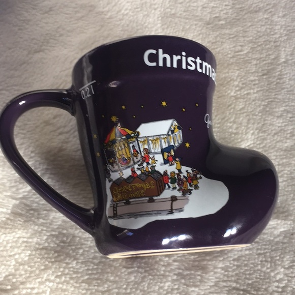 2 Christmas Village In Baltimore German Gluehwein Market Purple Boot Mugs READ - Picture 13 of 16